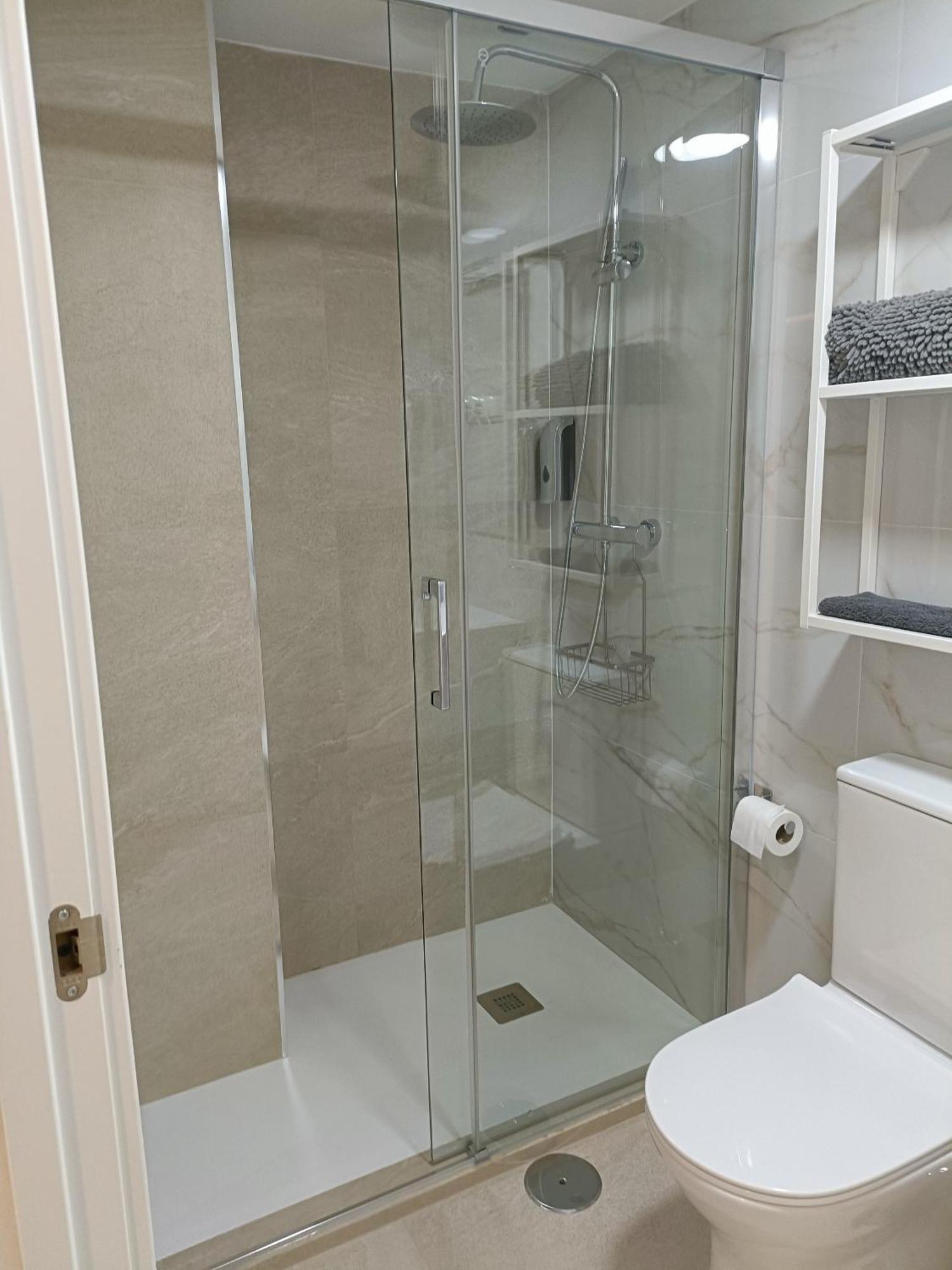 Oilan11 - Apartamento 4 Malaga Phòng bức ảnh